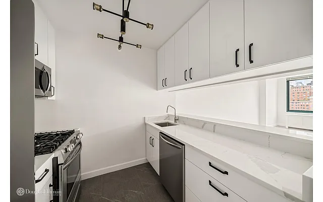Sold by Douglas Elliman | media 5