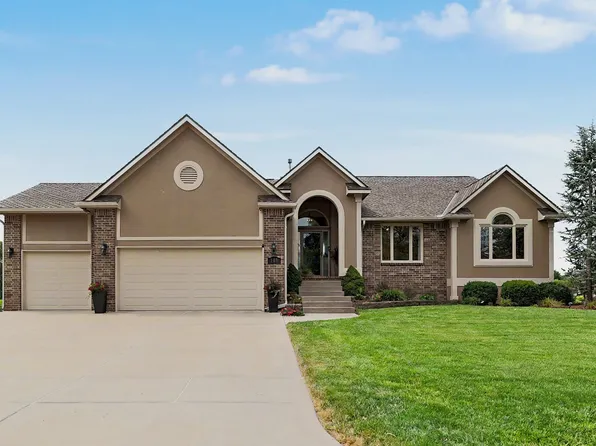 108 N Rainbow Lake Rd, Wichita, KS 67235