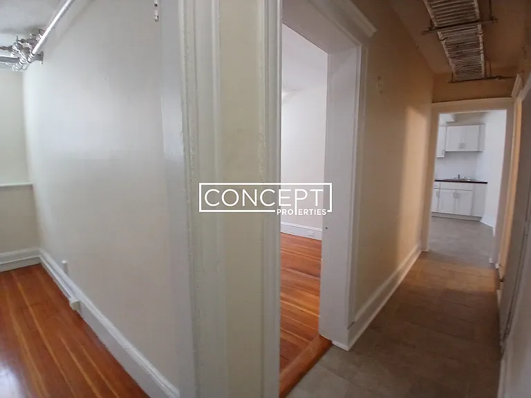 17 Barrows St #17B — Photo 5
