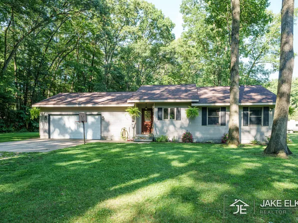 1124 Piper Ave, Muskegon, MI 49445