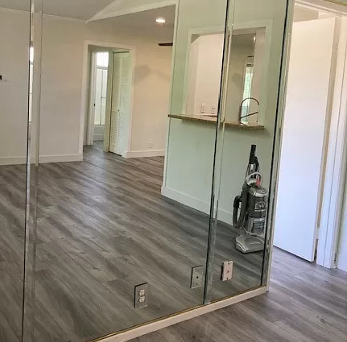 2 bed, 737 sqft, $2,700 — Photo 3