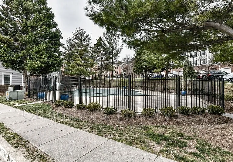 275 S Pickett St #302 — Photo 28