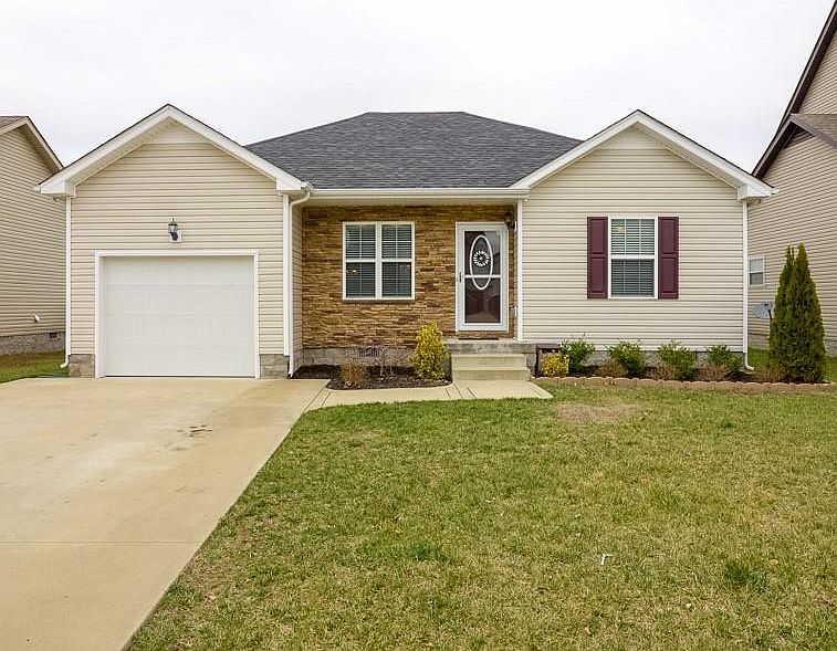 1st image of 669 Fox Trail Ct