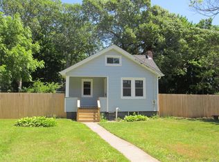 11 Rosewood Ave, Amityville, NY 11701