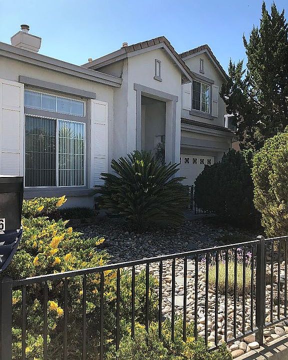 1st image of 856 Promenade Ct