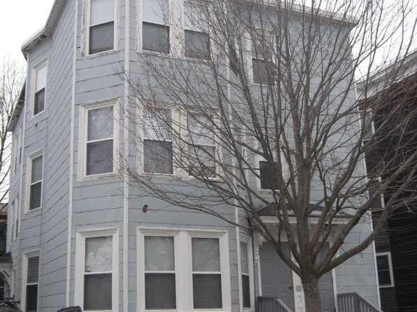 38 Vesper St APT 1, Portland, ME 04101