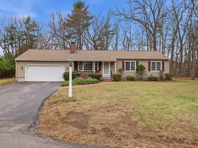 8 Monument Hill Rd, Chelmsford, MA, 01824