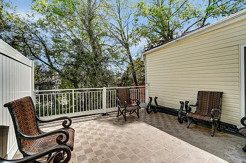 2546 Ingleside Ave #2 Photo 1