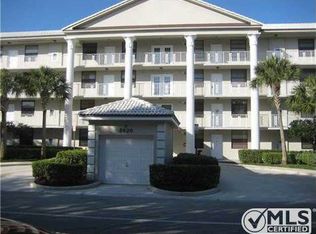 3520 Whitehall Dr APT 103, West Palm Beach, FL 33401