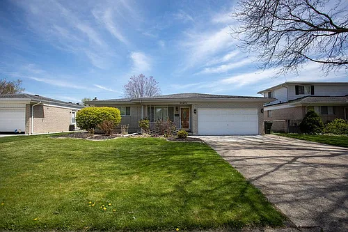 35470 Dearing Dr Photo 1