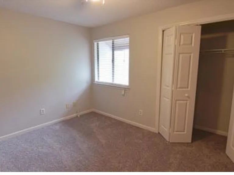 1307 Wood Hill Pl #1307 — Photo 10