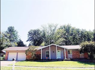 472 Chamberlin Dr, Ballwin, MO