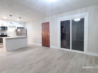 8717 Watson Rd #28E735E23, Saint Louis, MO 63119