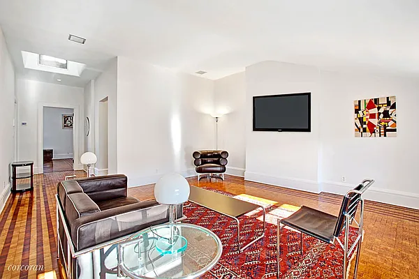 Rented by Corcoran | media 4