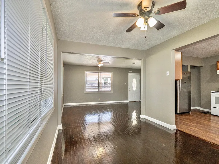 2109 Jeridona St — Photo 5