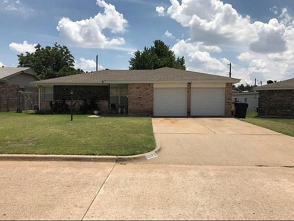 2nd image of 1232 SW 78th Ter