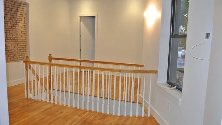 Rented by Nooklyn NYC LLC | media 1