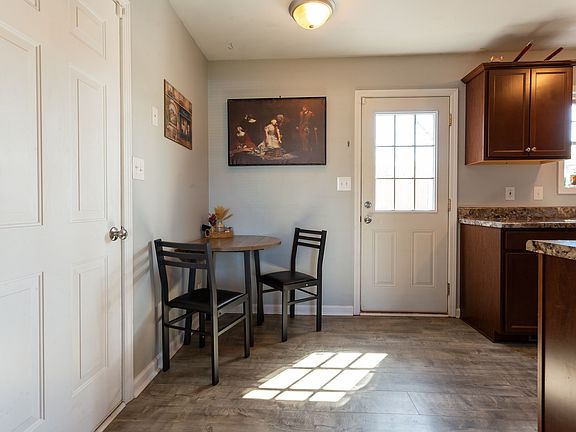 4th image of 3459 Sand Piper Dr