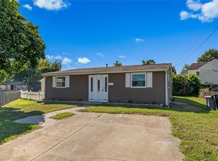 17 Somerset Ln, Hampton, VA 23669