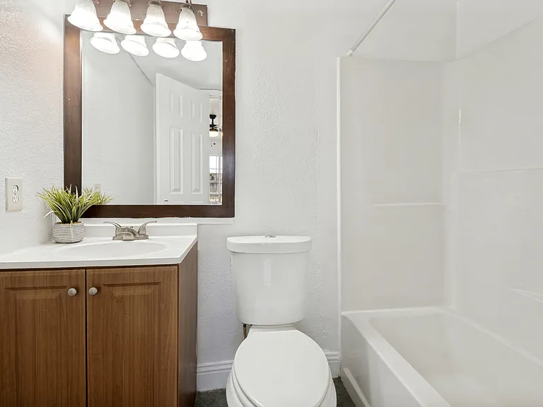 403 N Britain Rd #407B — Photo 3