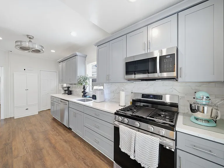 42 Spring Valley Ave — Photo 27