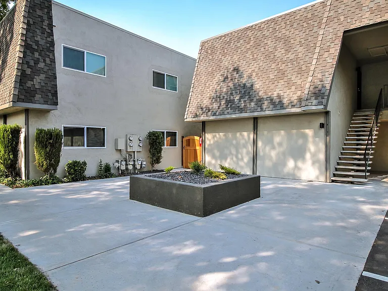 2925 Sunset Way #5 — Photo 17