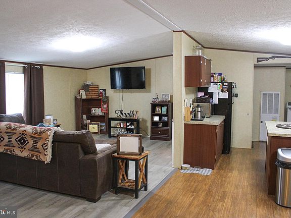 5th image of 23983 German Rd