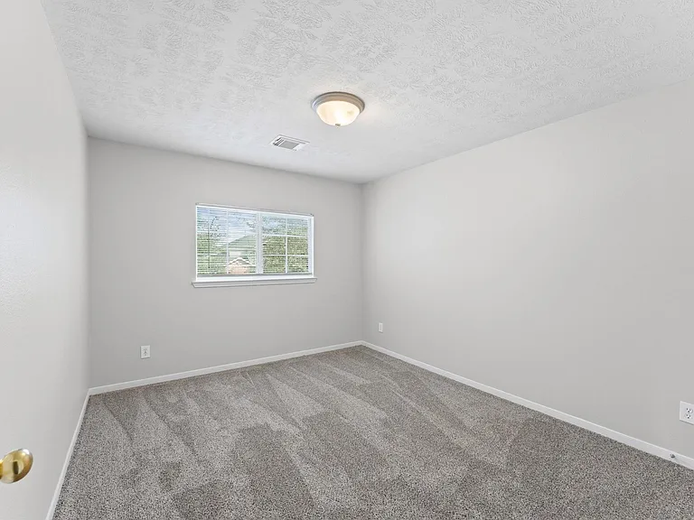 19627 Brisbane Meadows Ct — Photo 17