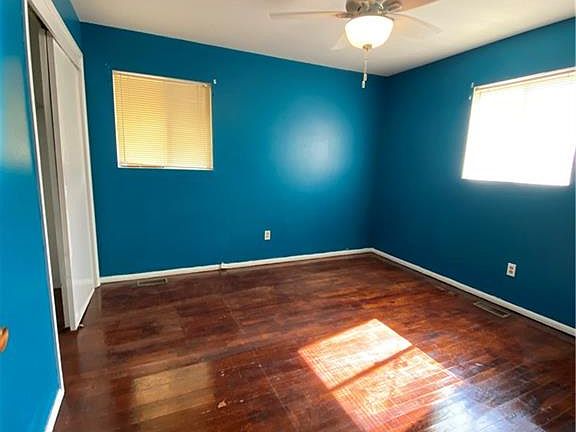 4th image of 313 NW 5th St
