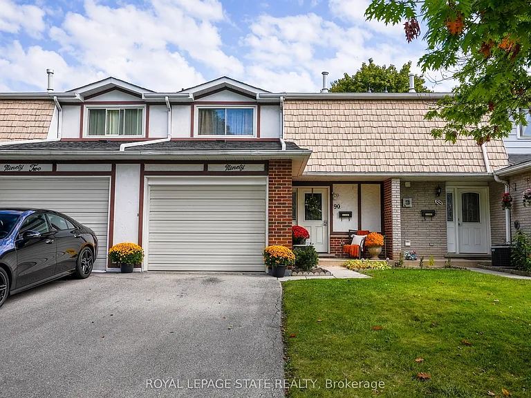 90 Saint Andrews Dr — Photo 8