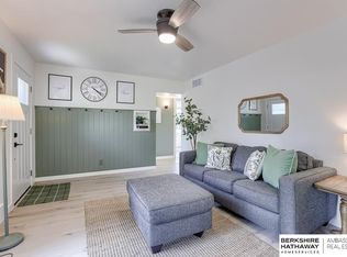 7916 State St, Ralston, NE 68127