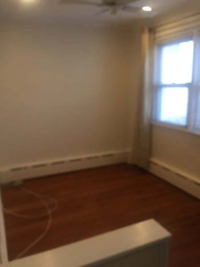 1 bed, 450 sqft, $1,825 — Photo 2