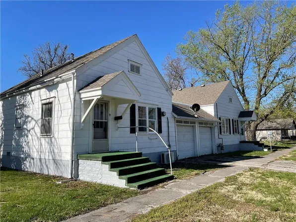 402 W 6th St, Fort Scott, KS 66701