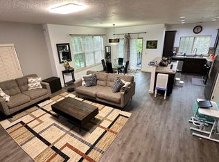 783 NE Adwick Dr, Hillsboro, OR 97006