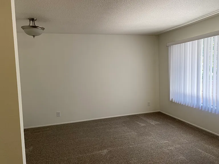 144 Monte Cresta Ave #F — Photo 3