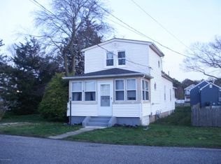 532 E Cape May Ave, Ocean Gate, NJ