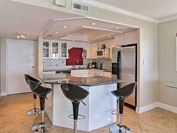5th image of 1270 Gulf Blvd APT 2001