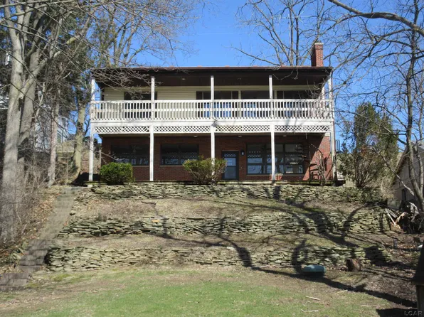 1993 Wamplers Heights Dr, Brooklyn, MI 49230