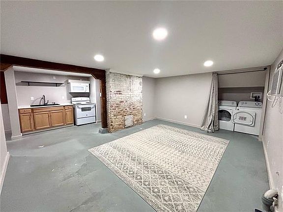2nd image of 4009 Orleans Ave #A