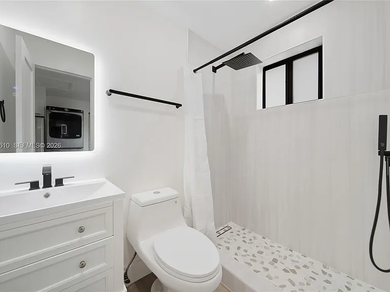 3101 SW 106th Ave #EFFICIENCY — Photo 2