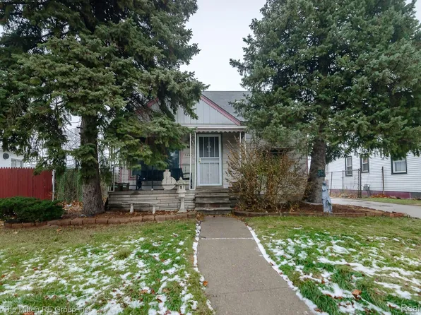 2955 S Dartmouth St, Detroit, MI 48217