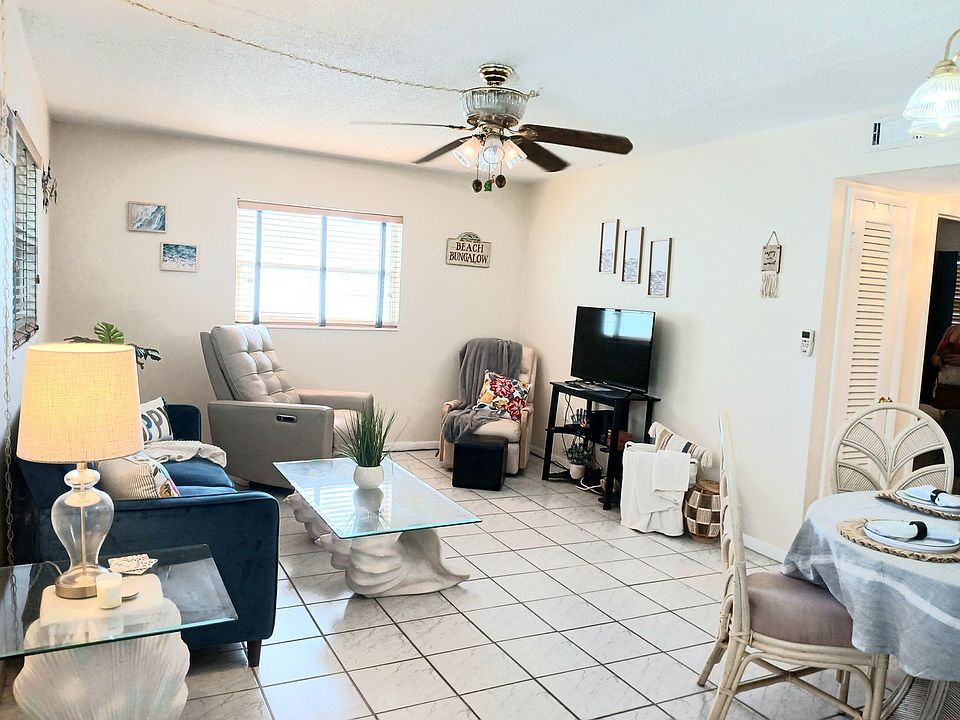 Bright Open Floor Plan