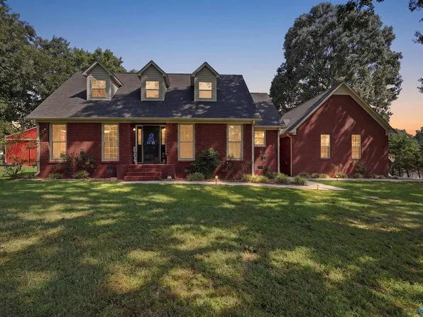 275 County Road 1855, Arab, AL 35016