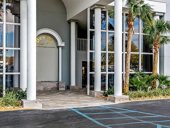 4th image of 320 Harbor Blvd Unit A301