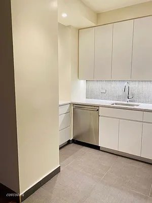 Rented by Corcoran | media 18