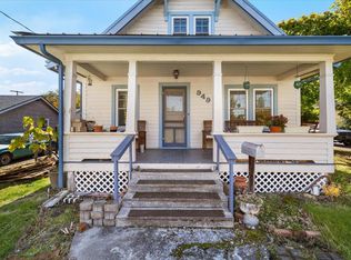 949 Murray Ave, Medford, OR 97501