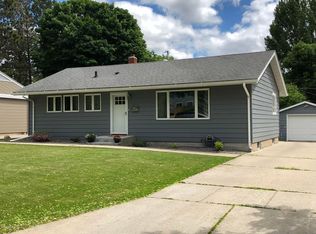 412 E Everett Ave, Fergus Falls, MN 56537