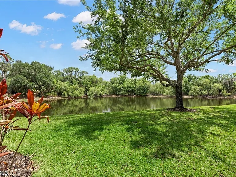 3210 Cottonwood Bnd #803 — Photo 15
