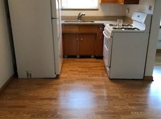 944 Elder Rd APT 1N, Homewood, IL 60430