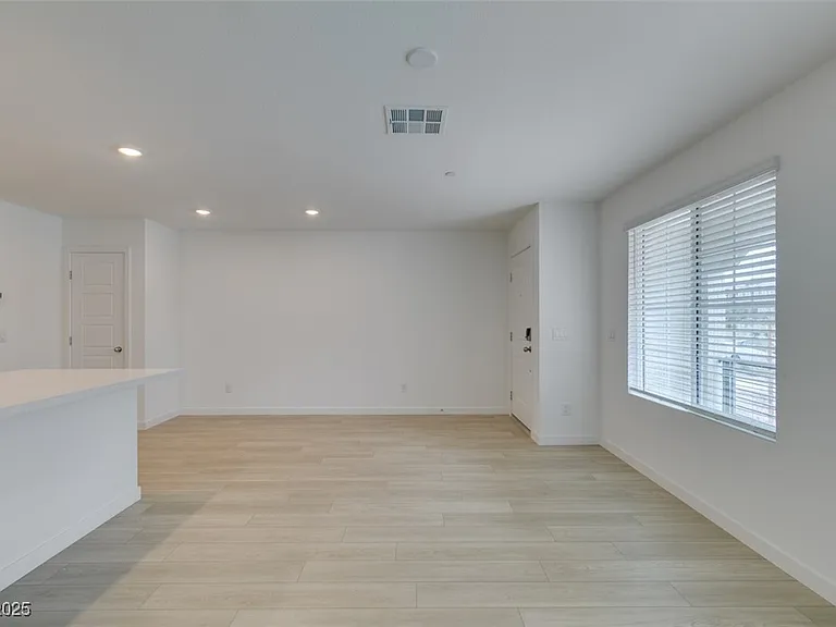 945 Jigglypuff Pl — Photo 15